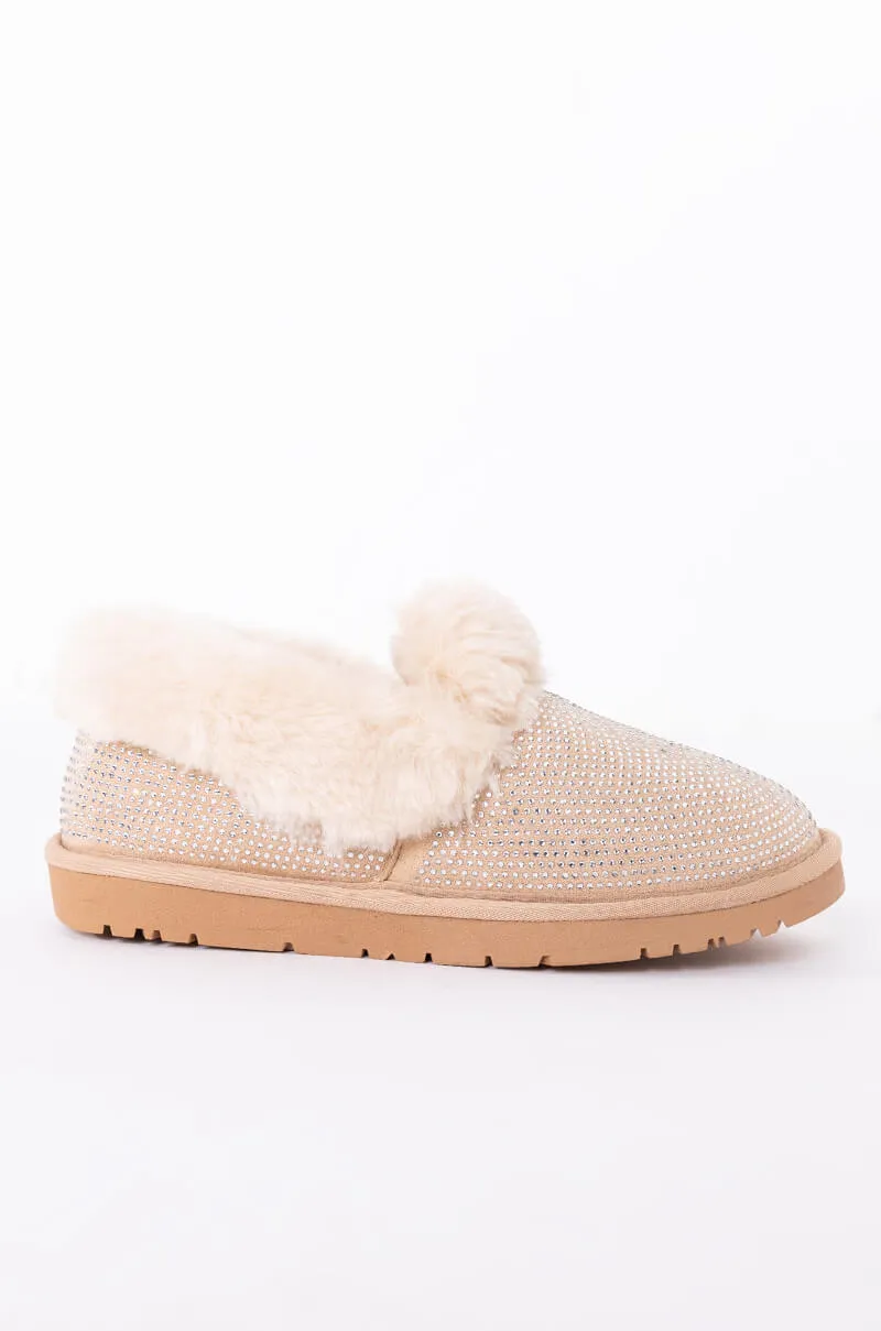 AZALEA WANG COZY ALL NIGHT FLAT SANDAL IN BEIGE