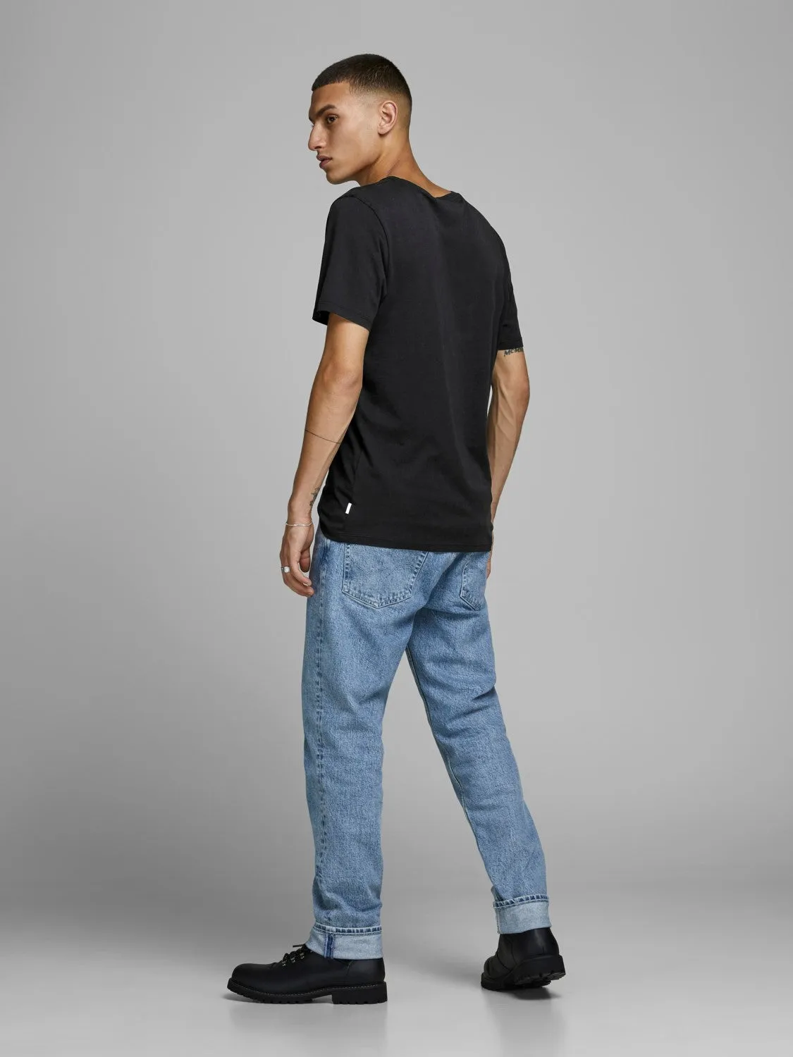 Classic T-Shirt - Black