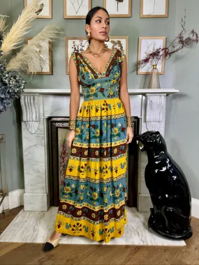 Dorla, 40s folk print dress