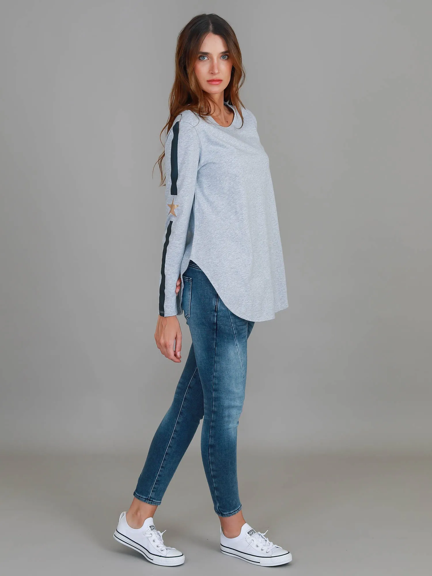 Junee Curved Hem T Shirt