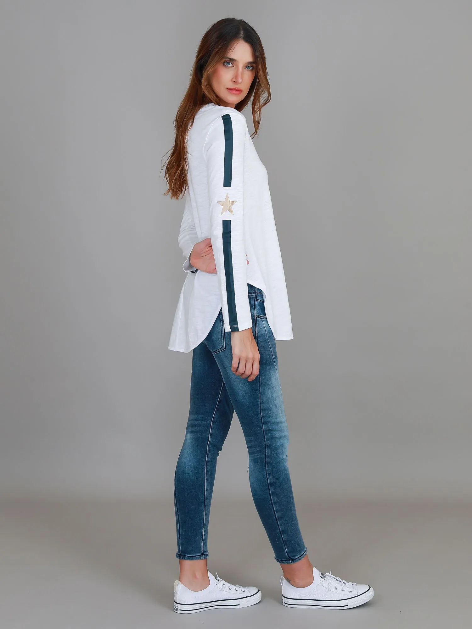 Junee Curved Hem T Shirt