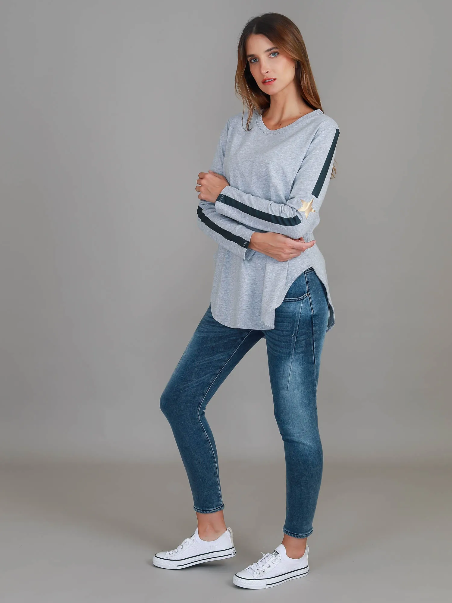 Junee Curved Hem T Shirt