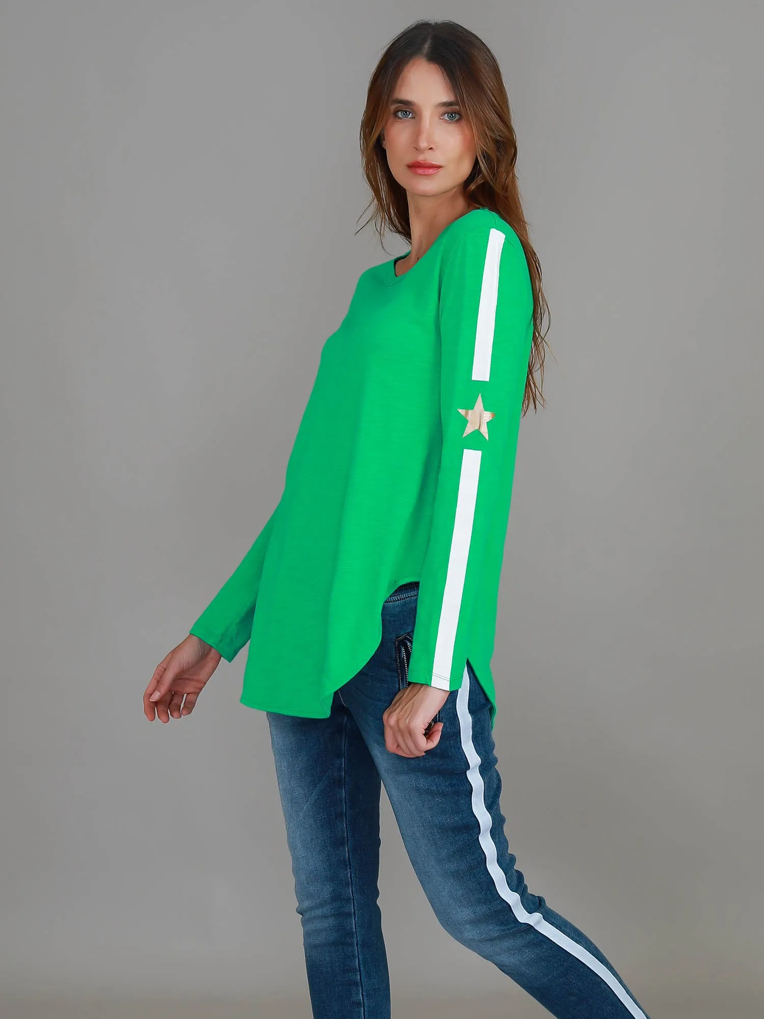 Junee Curved Hem T Shirt