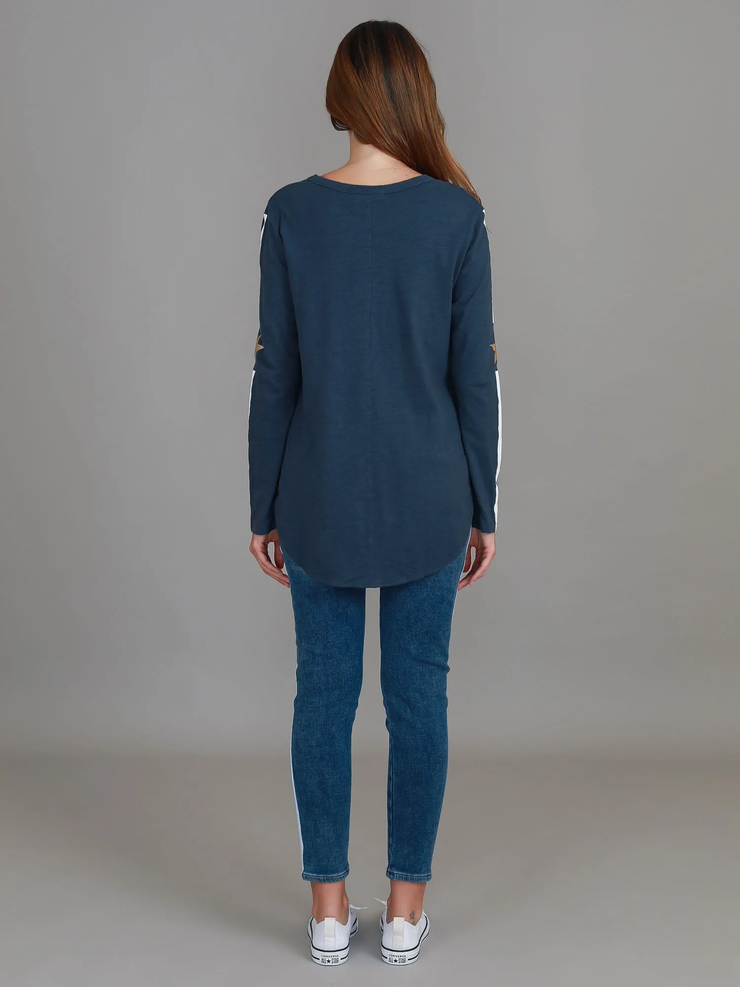 Junee Curved Hem T Shirt
