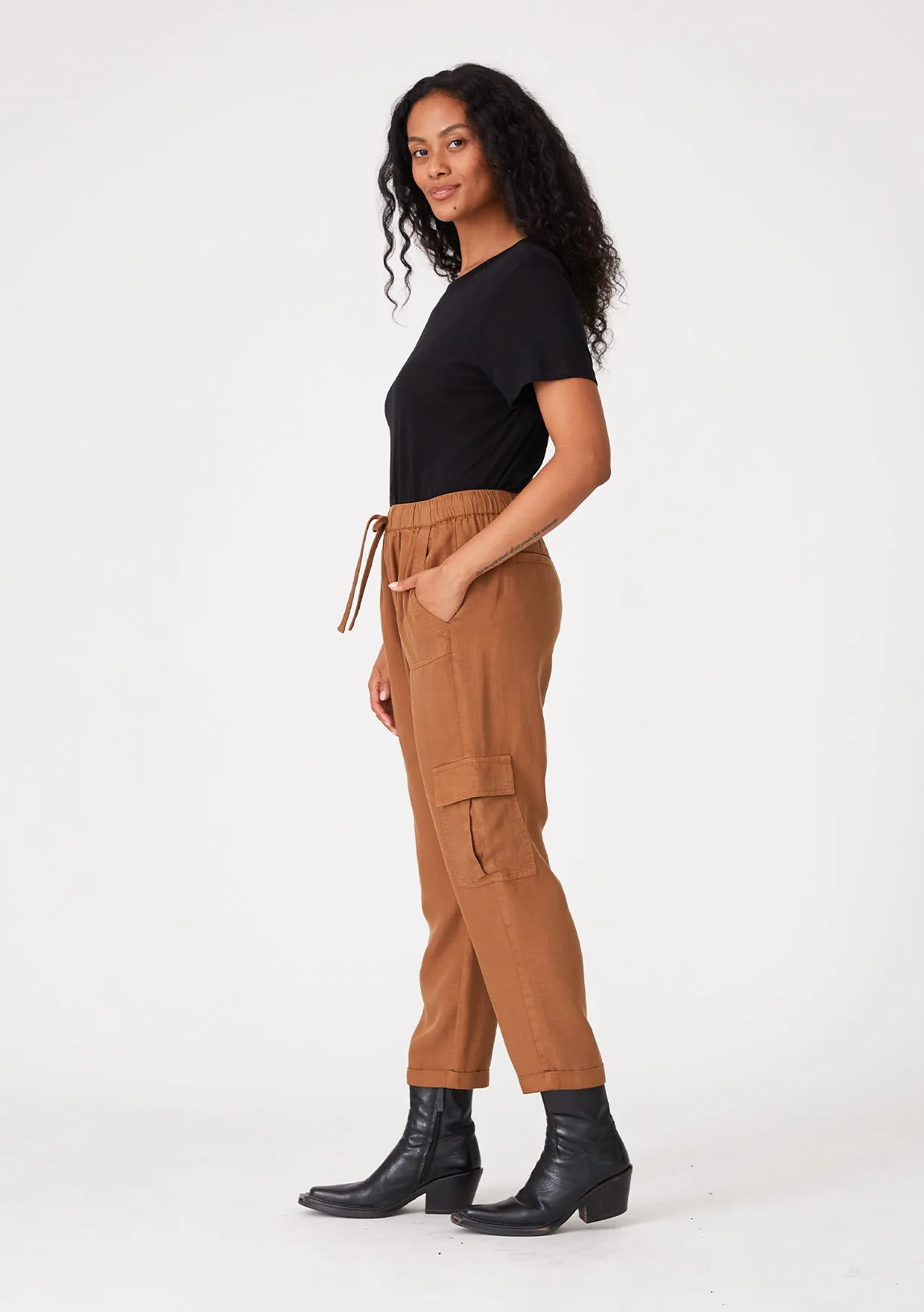 Solid Drawstring Cropped Cargo Pant