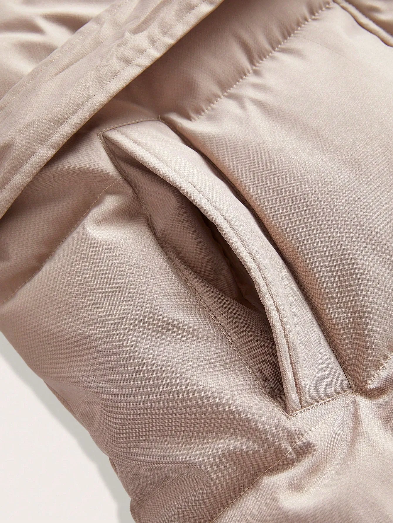Women's Casual Padded Jacket with Fur Collar and Hood for Winter Seasons Lightweight